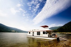 Houseboat vacation ideas